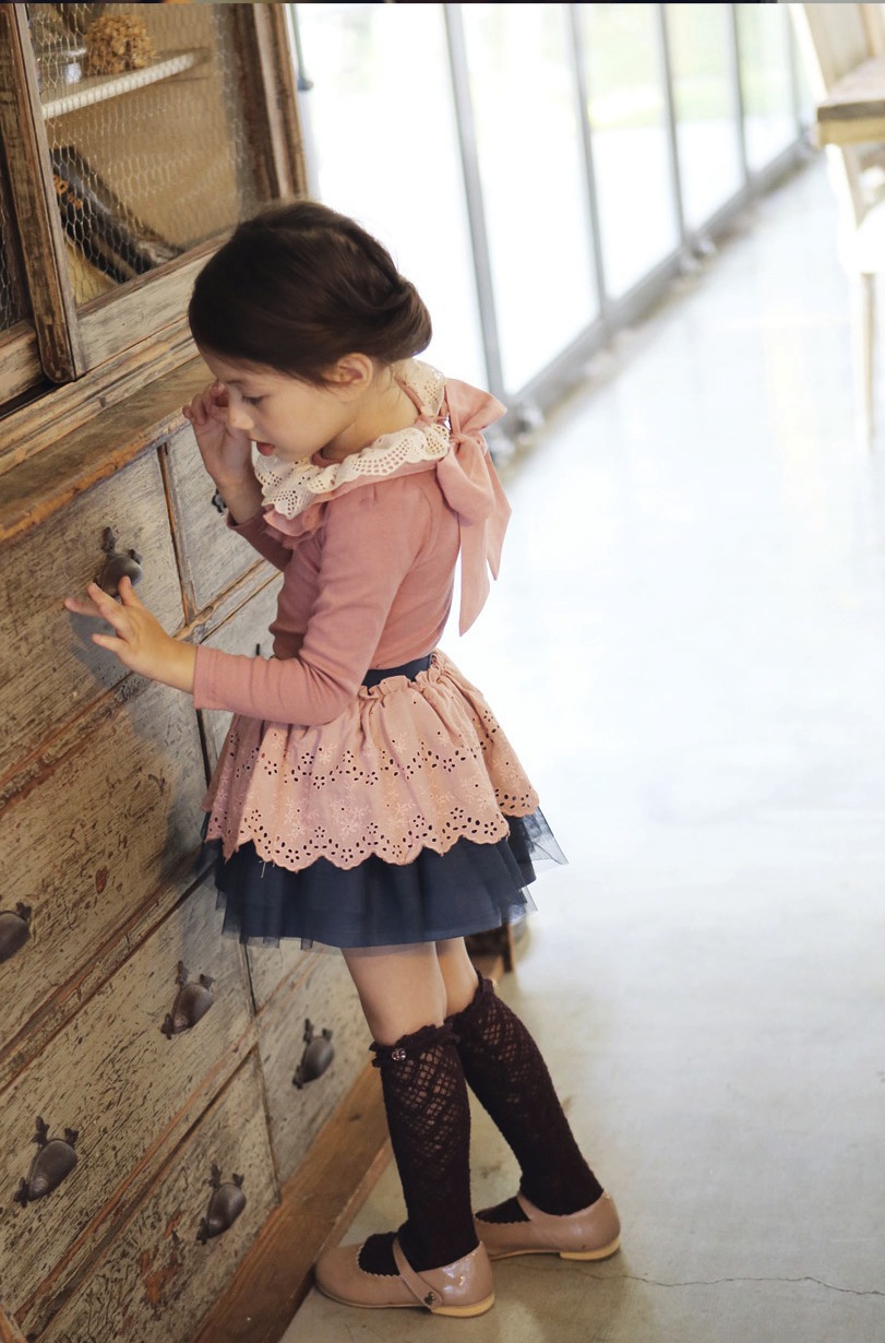 Bluza Geri cu broderie aplicata si funda mare 2 Bluza Geri cu broderie aplicata si funda mare 2