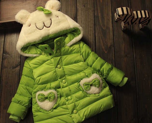 Geaca Ariane cu gluga simpatica si fundite Geaca Ariane cu gluga simpatica si fundite