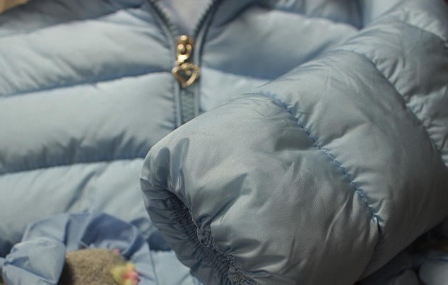 Geaca Dasia cu gluga si urechiuse din blanita 6 Geaca Dasia cu gluga si urechiuse din blanita 6