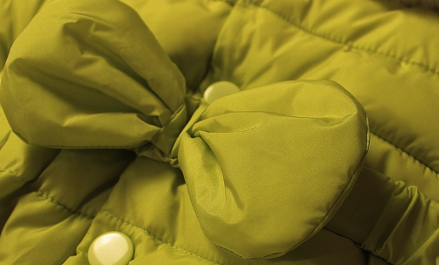 Geaca Evette cu blanita si fundite pentru fetite cochete 2 Geaca Evette cu blanita si fundite pentru fetite cochete 2