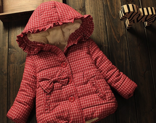 Geaca Joanna cu fundite si gluga fronsata Geaca Joanna cu fundite si gluga fronsata