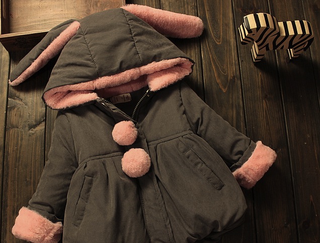 Geaca Stephanie cu gluga si urechiuse vesele Geaca Stephanie cu gluga si urechiuse vesele