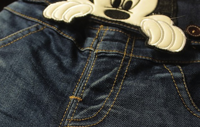 Jeans Erika cu bretele si Minnie 6 Jeans Erika cu bretele si Minnie 6