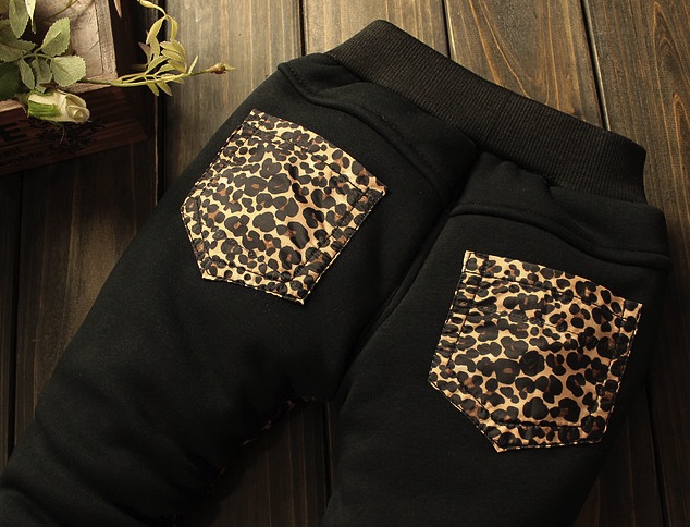 Pantaloni Jeri cu captuseala pentru iarna 2 Pantaloni Jeri cu captuseala pentru iarna 2