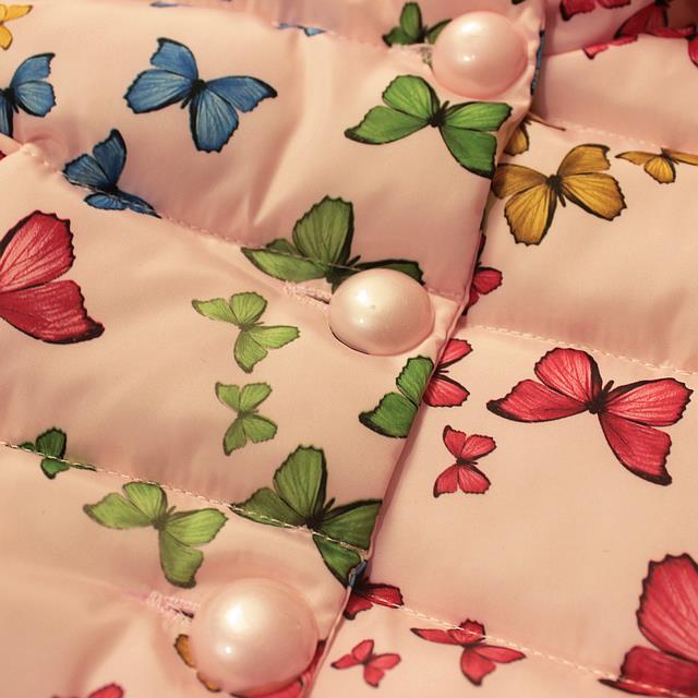 Geaca Aida cu fluturi imprimati si gluga Geaca Aida cu fluturi imprimati si gluga