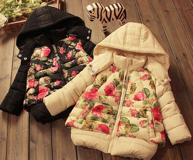 Geaca Katie cu gluga detasabila si imprimeu floral