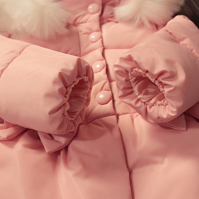 Geaca cu gluga cu blanita si fundite - Alexis Geaca cu gluga cu blanita si fundite - Alexis