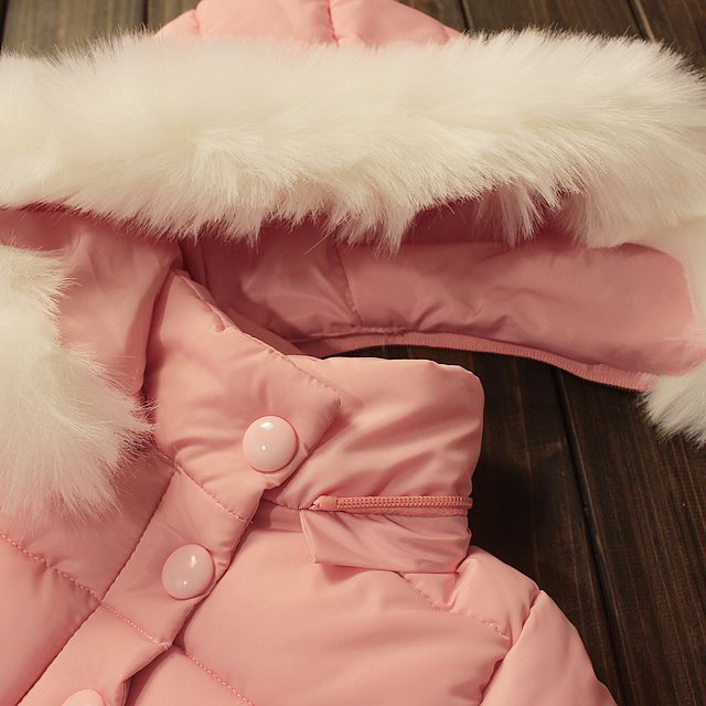 Geaca cu gluga cu blanita si fundite - Alexis Geaca cu gluga cu blanita si fundite - Alexis