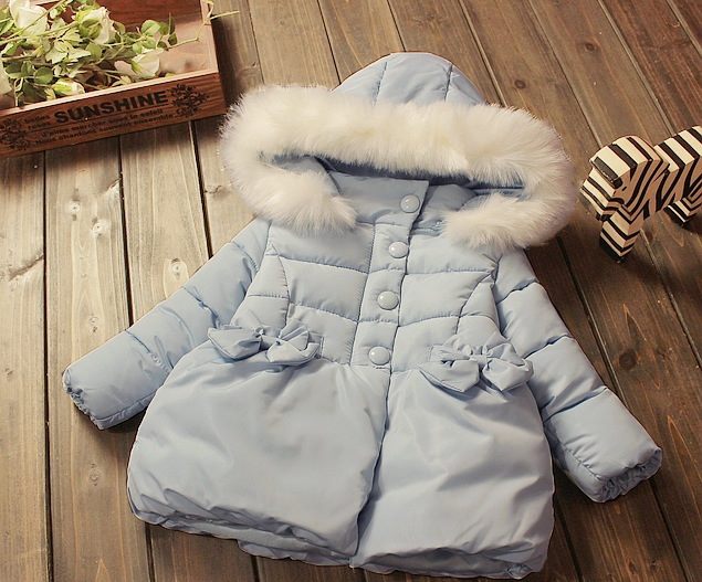 Geaca cu gluga cu blanita si fundite - Alexis Geaca cu gluga cu blanita si fundite - Alexis