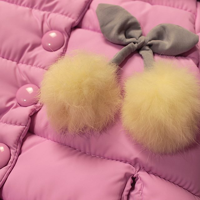 Geaca cu gluga imblanita si margini fronsate - Alice Geaca cu gluga imblanita si margini fronsate - Alice