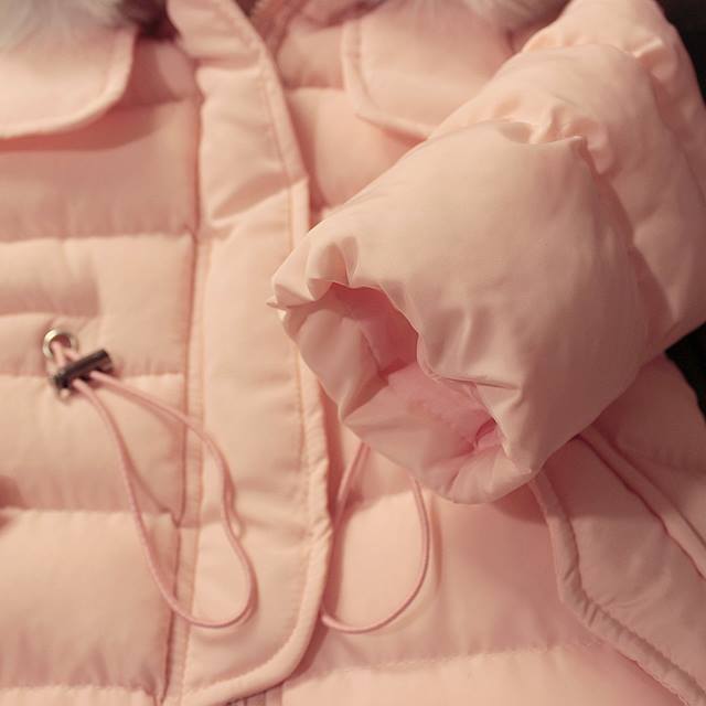 Geaca pentru iarna cu cordon reglabil - Cheri Geaca pentru iarna cu cordon reglabil - Cheri