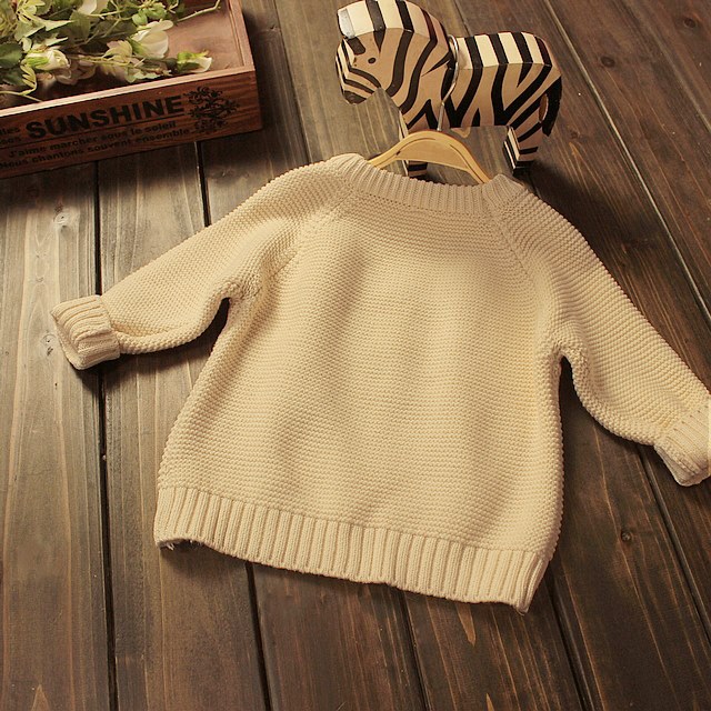 Pulover cu figurina vesela si buzunar detasabil - Noemie Pulover cu figurina vesela si buzunar detasabil - Noemie