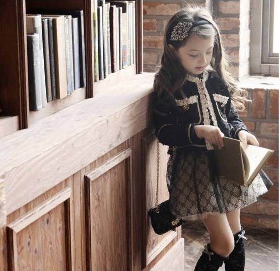 Sacou gros, elegant si cochet model Stella Sacou gros, elegant si cochet model Stella