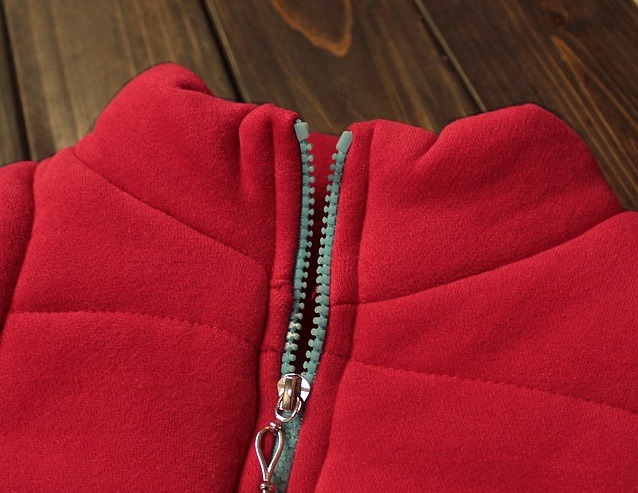 Set casual cu vesta, geaca si pantaloni model Leora Set casual cu vesta, geaca si pantaloni model Leora