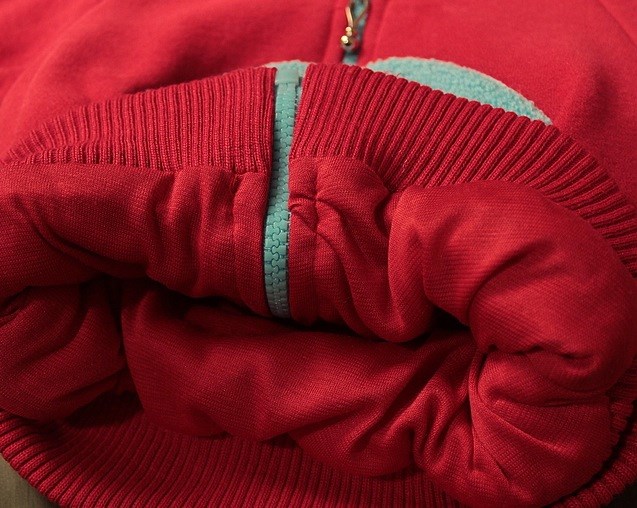 Set casual cu vesta, geaca si pantaloni model Leora Set casual cu vesta, geaca si pantaloni model Leora