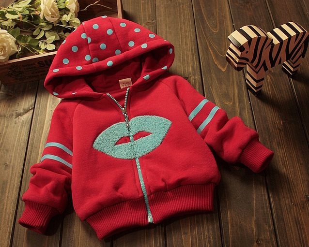 Set casual cu vesta, geaca si pantaloni model Leora Set casual cu vesta, geaca si pantaloni model Leora