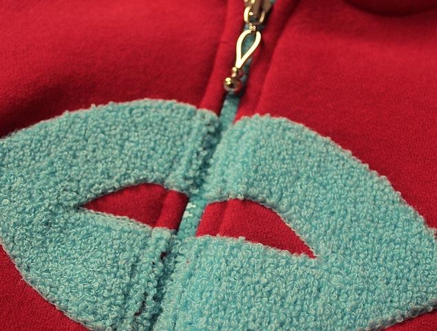 Set casual cu vesta, geaca si pantaloni model Leora Set casual cu vesta, geaca si pantaloni model Leora