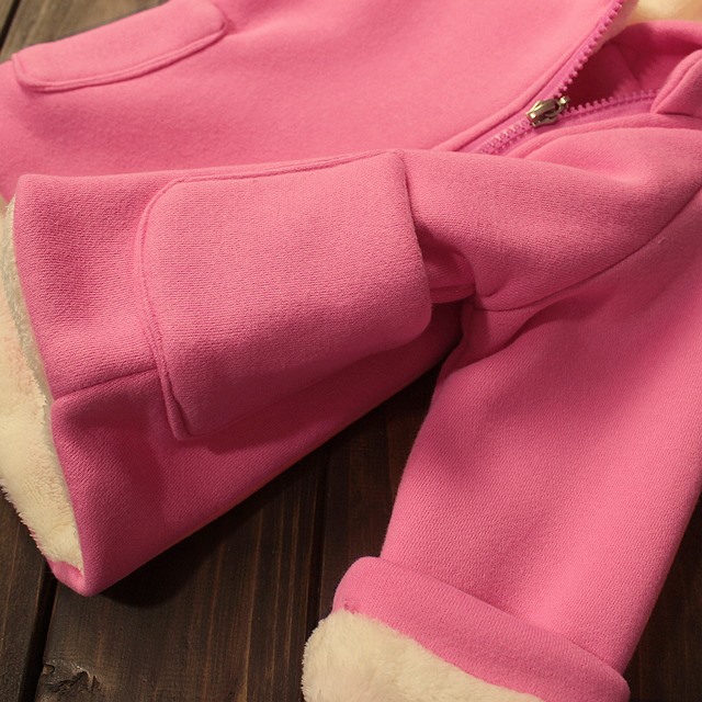 Set fetite cu hanorac cu gluga si fusta cu pantaloni - Terra Set fetite cu hanorac cu gluga si fusta cu pantaloni - Terra