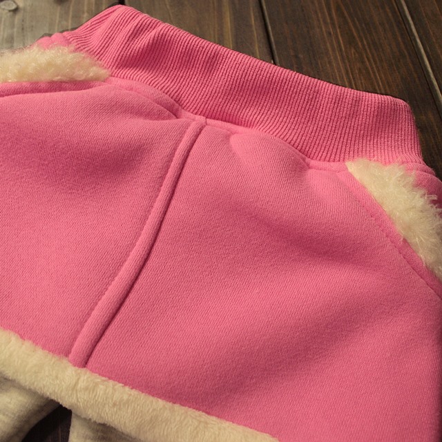 Set fetite cu hanorac cu gluga si fusta cu pantaloni - Terra Set fetite cu hanorac cu gluga si fusta cu pantaloni - Terra