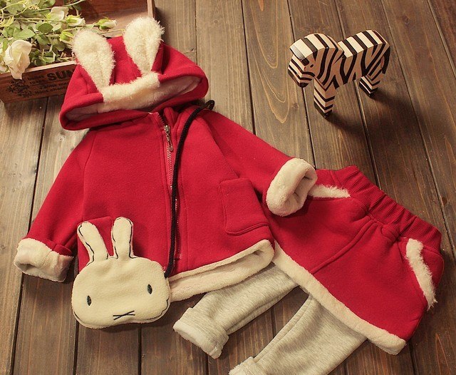 Set fetite cu hanorac cu gluga si fusta cu pantaloni - Terra