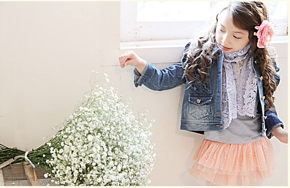 Bluza chic cu guler din macrame model Ellen T Bluza chic cu guler din macrame model Ellen T