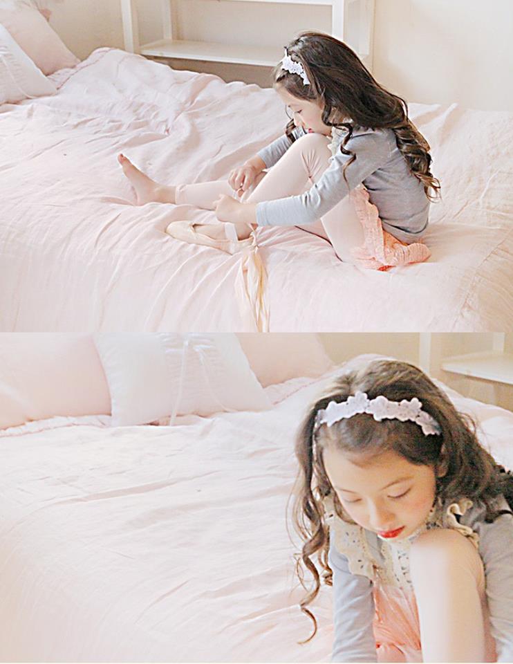 Bluza chic cu guler din macrame model Ellen T Bluza chic cu guler din macrame model Ellen T