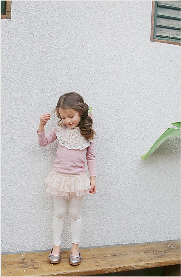 Bluza de primavara cu guler brodat model Charlotte 10 Bluza de primavara cu guler brodat model Charlotte 10