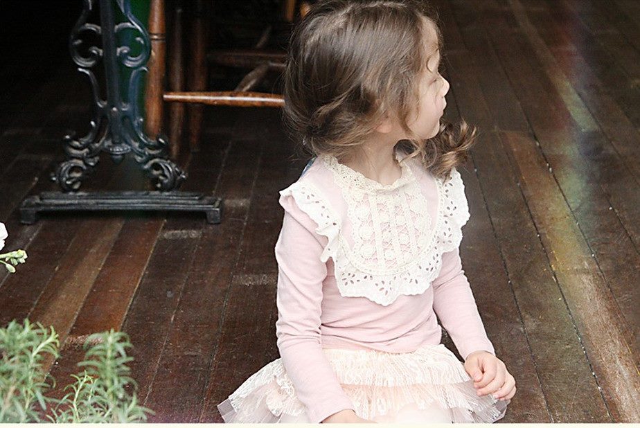 Bluza de primavara cu guler brodat model Charlotte 6 Bluza de primavara cu guler brodat model Charlotte 6