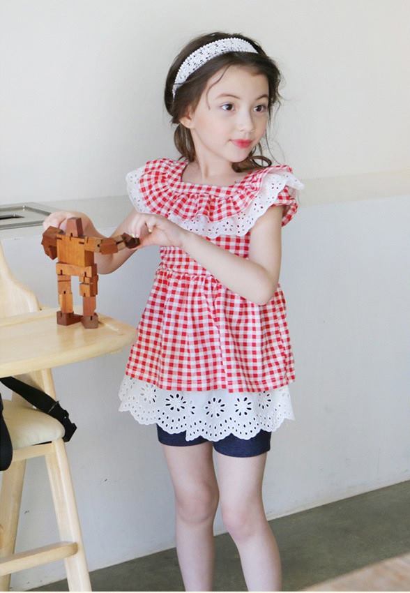 Bluza vaporoasa cu broderie aplicata model Cherry 12 Bluza vaporoasa cu broderie aplicata model Cherry 12