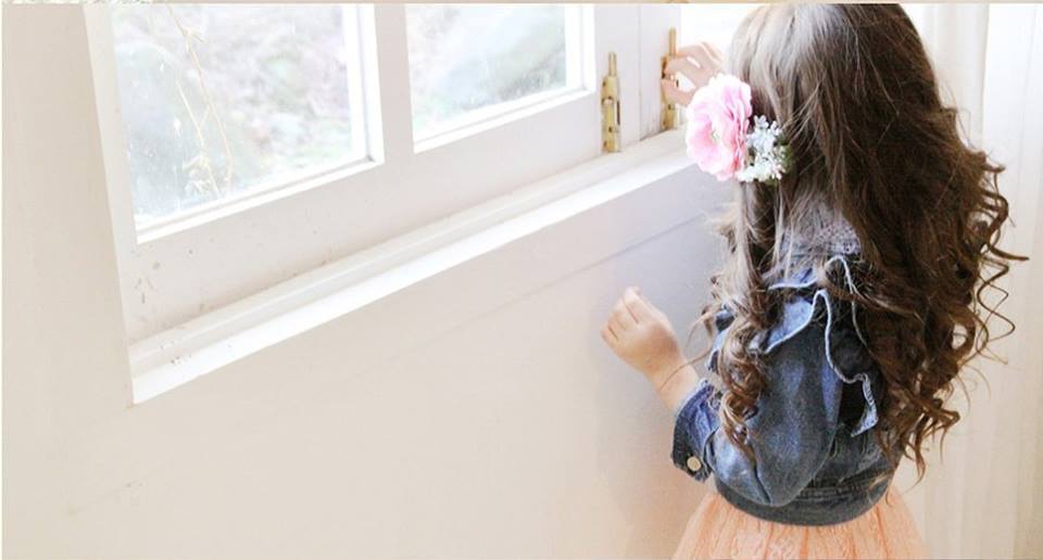 Jacheta cocheta din jeans cu fundita model Fiesta Jacheta cocheta din jeans cu fundita model Fiesta