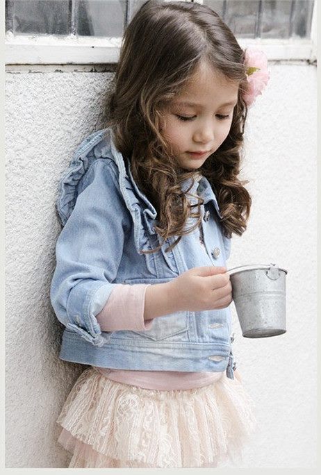 Jacheta cocheta din jeans cu fundita model Fiesta Jacheta cocheta din jeans cu fundita model Fiesta