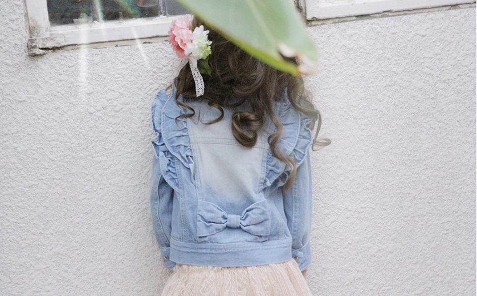 Jacheta cocheta din jeans cu fundita model Fiesta Jacheta cocheta din jeans cu fundita model Fiesta