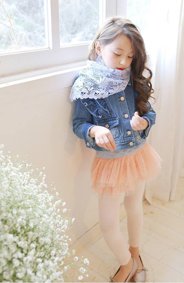 Jacheta cocheta din jeans cu fundita model Fiesta Jacheta cocheta din jeans cu fundita model Fiesta