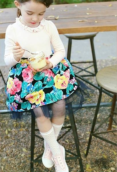 Rochie delicata cu modele florale - Sweetie 10 Rochie delicata cu modele florale - Sweetie 10