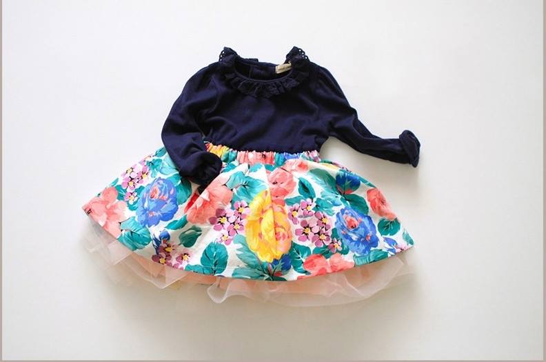 Rochie delicata cu modele florale - Sweetie 12