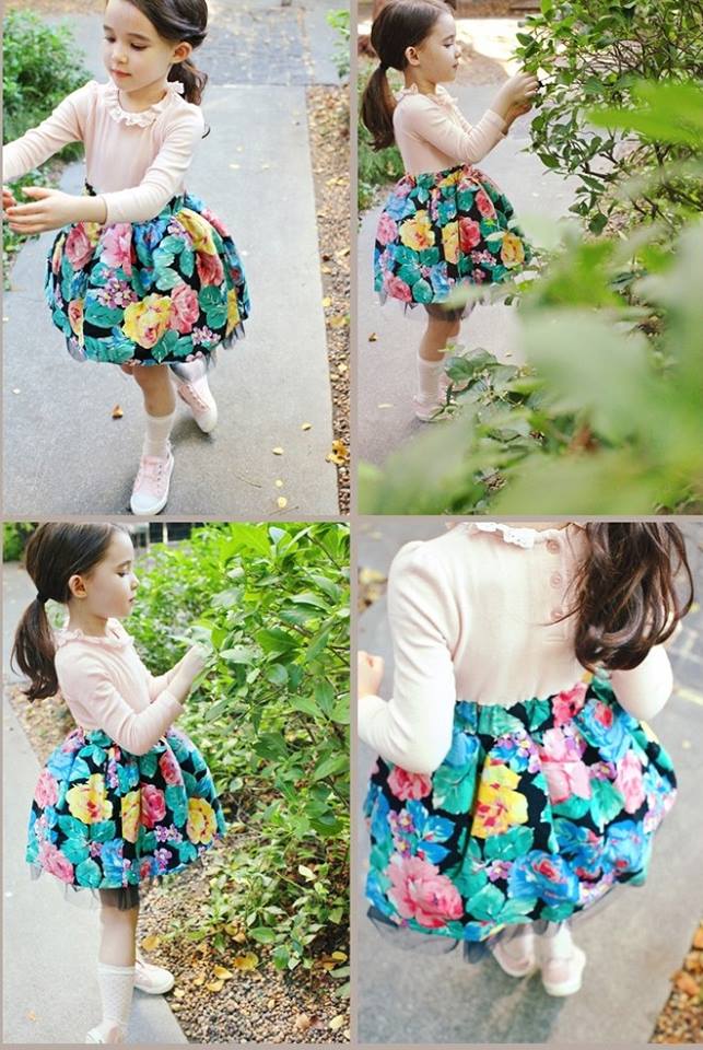 Rochie delicata cu modele florale - Sweetie 2 Rochie delicata cu modele florale - Sweetie 2