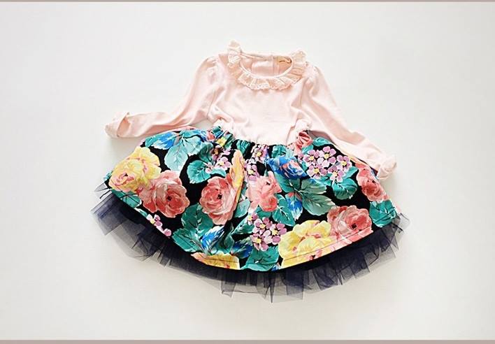 Rochie delicata cu modele florale - Sweetie 8 Rochie delicata cu modele florale - Sweetie 8