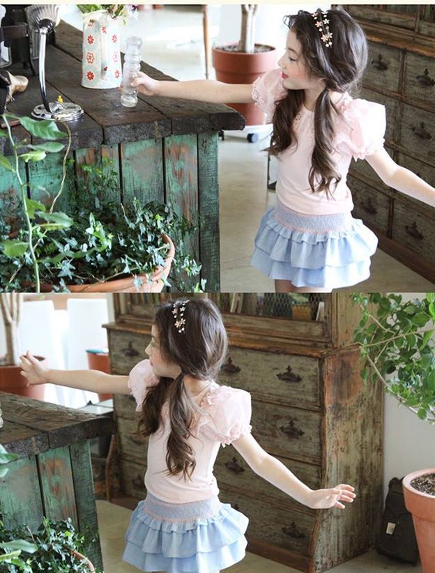 Bluza chic cu maneca scurta si broderie model Gripper 2 Bluza chic cu maneca scurta si broderie model Gripper 2