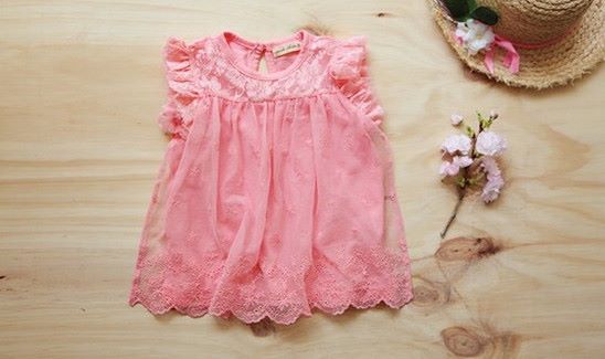 Bluza trendy cu broderie fina aplicata model Caprice 13 Bluza trendy cu broderie fina aplicata model Caprice 13