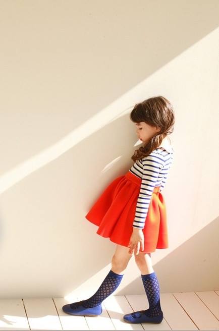 Rochie trendy cu guler inflorat model Edina 6 Rochie trendy cu guler inflorat model Edina 6